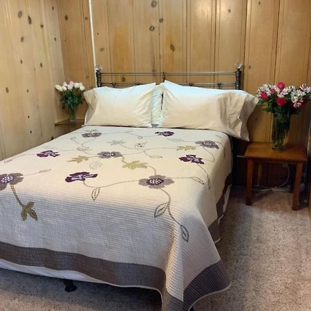 The Woods Hotel - Gay Lgbtq Cabins Guerneville Exteriér fotografie