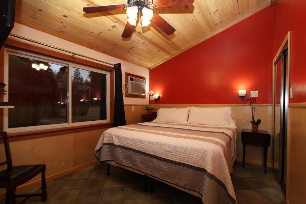 The Woods Hotel - Gay Lgbtq Cabins Guerneville Exteriér fotografie
