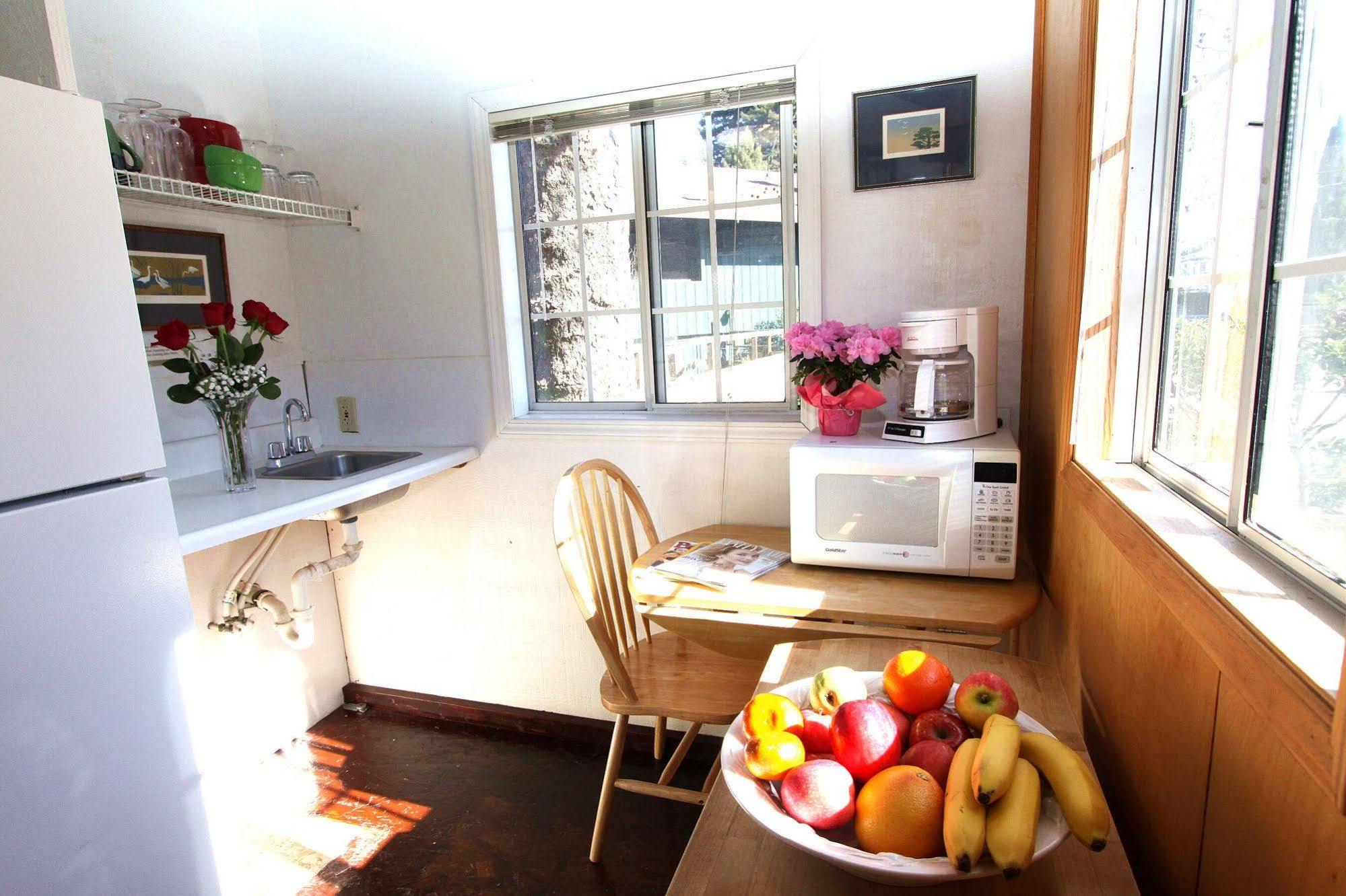 The Woods Hotel - Gay Lgbtq Cabins Guerneville Exteriér fotografie